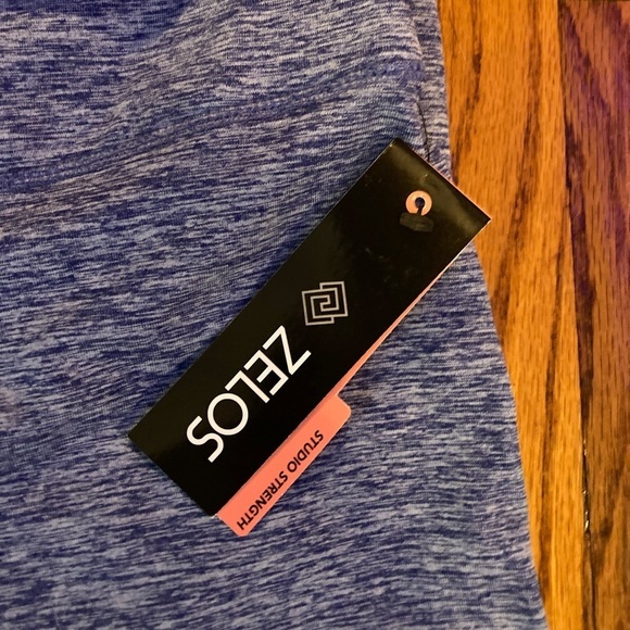 ZELOS size medium blue 7/8ths Capri LEGGINGS NWT - Picture 5 of 7